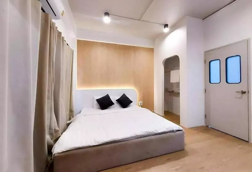 Retkeilymaja Matcha House Jomtien Pattaya