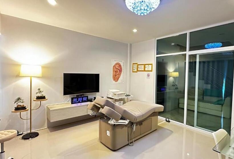 민박 Auriflex House