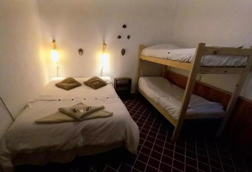 ベッドアンドブレックファースト Hostal Amalaya