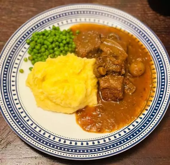 ベッドアンドブレックファースト Le Château Giat