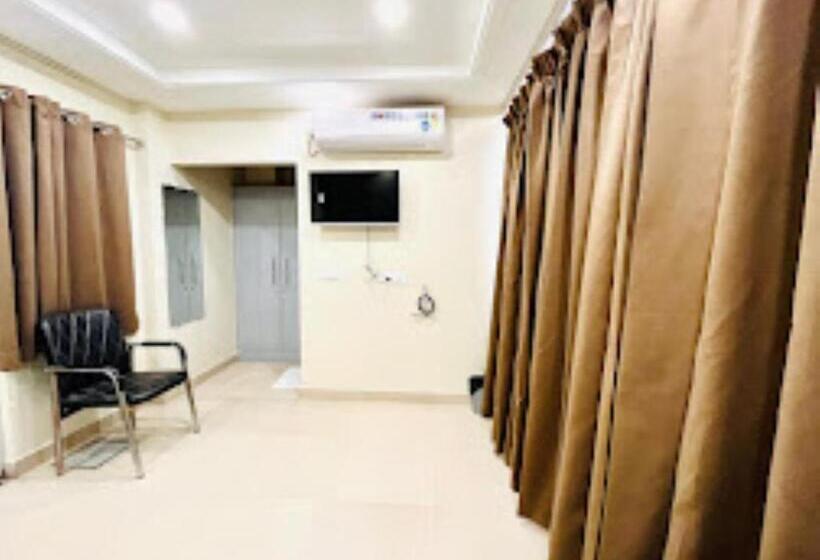 Heaven Hotel,bareilly