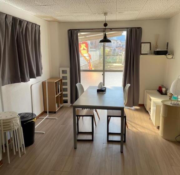 Hostel Und Base 個室ゲストハウス 安堵 ホステルアンドベイス