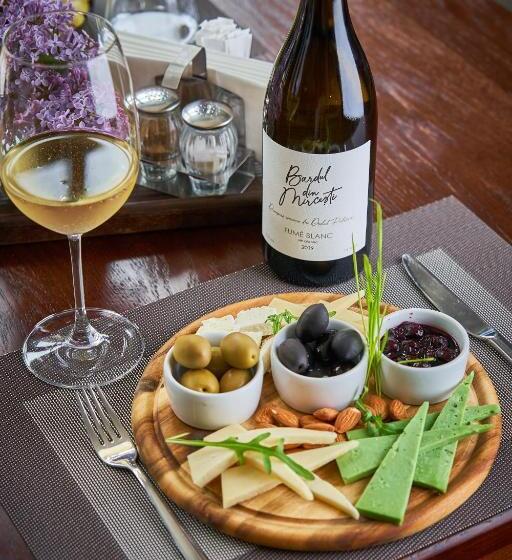 Hotel Crama Mircesti