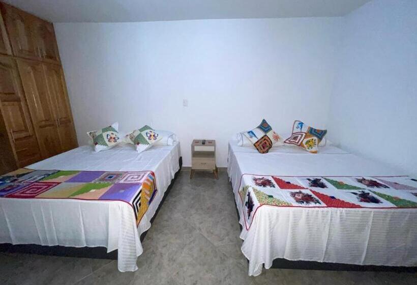 ホテル Don Blas Jardín