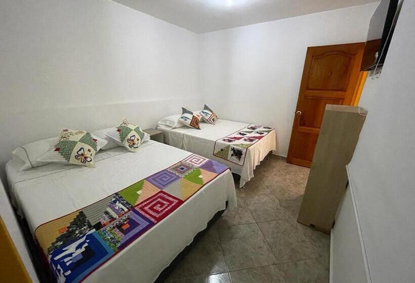 ホテル Don Blas Jardín