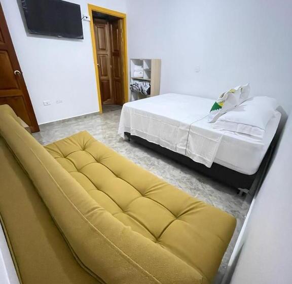 ホテル Don Blas Jardín