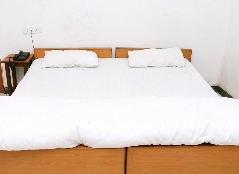 Hotell Hanumant Palace,ayodhya