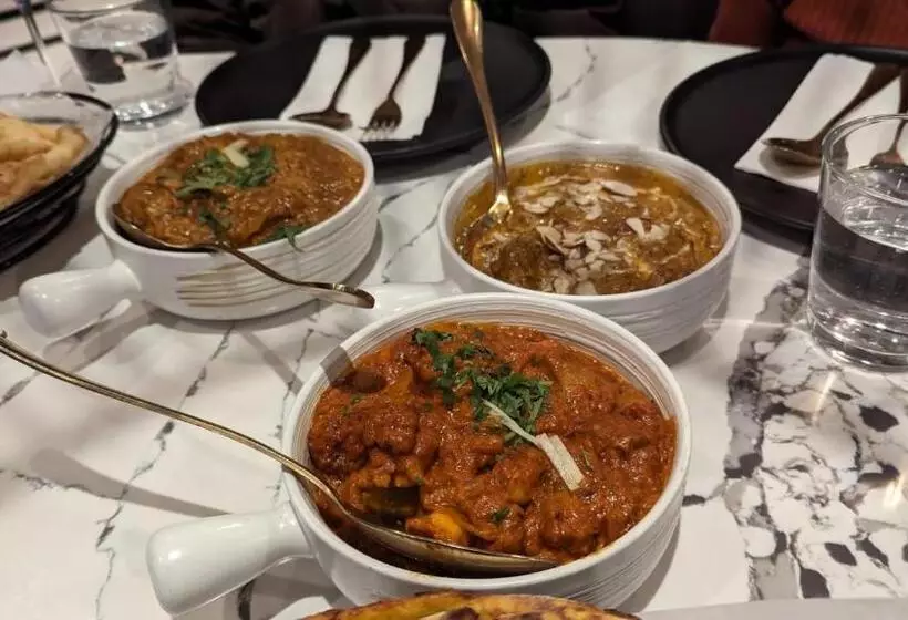 Hotelli Rays Inn And Pegs Family Restaurant