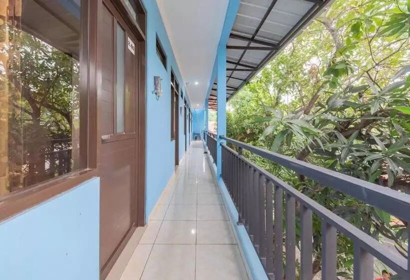 Hotelli Reddoorz Syariah Near Alun Alun Palimanan