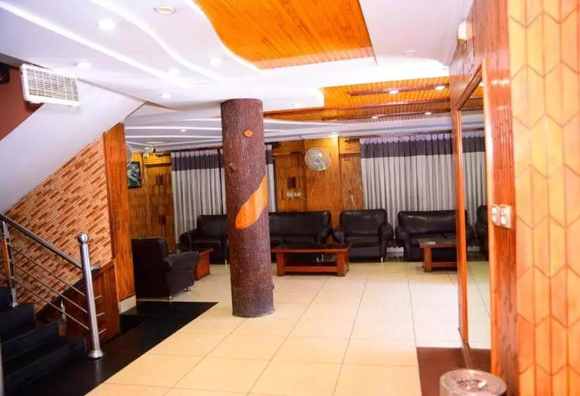 Mir Continental Hotel & Restaurant