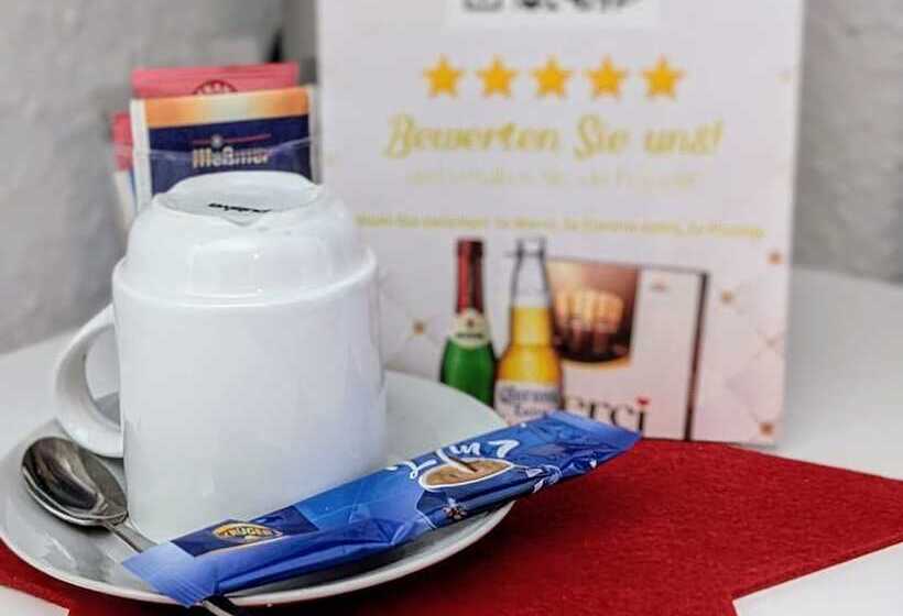 پانسیون Room In Guest Room Single Room In City Hotel In The Centre Of Rastatt