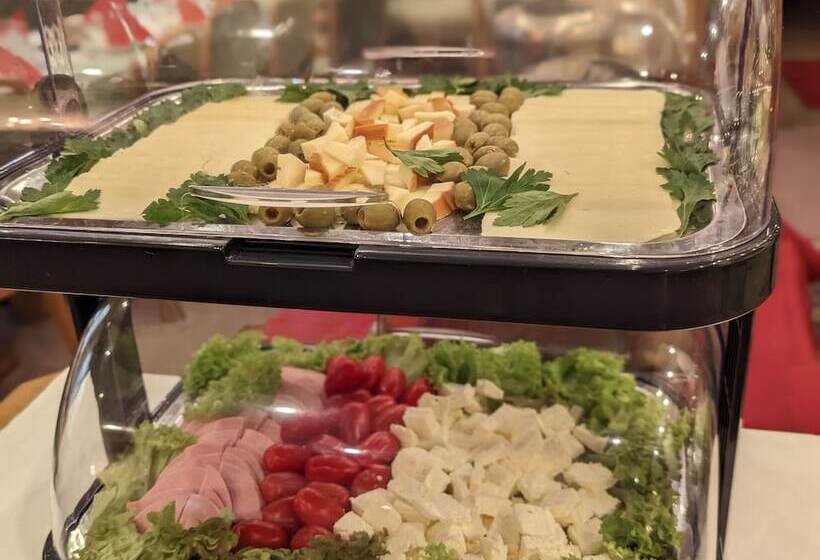 پانسیون Room In Guest Room Single Room In City Hotel In The Centre Of Rastatt