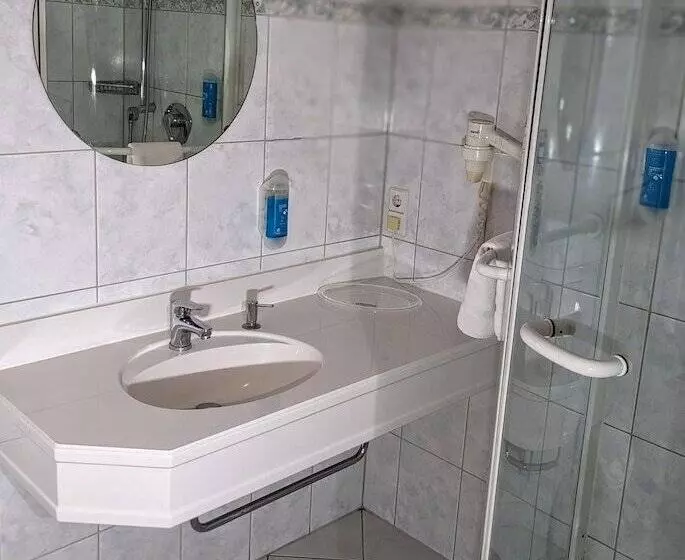 Majatalo Room In Guest Room   Single Room In City Hotel In The Centre Of Rastatt