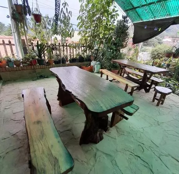 پانسیون Fonda Amboró