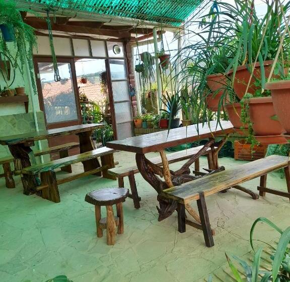 پانسیون Fonda Amboró