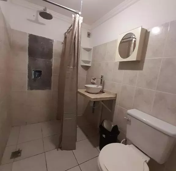 پانسیون Fonda Amboró