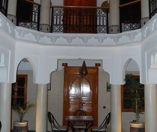 Majatalo Riad Orient Palace