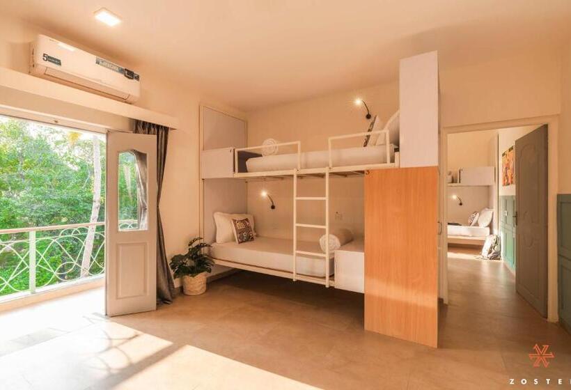 הוסטל Zostel Goa