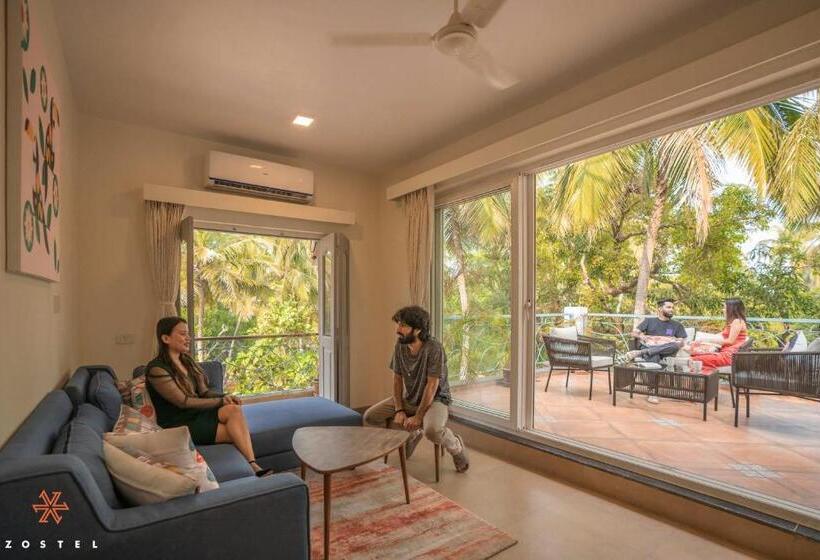 הוסטל Zostel Goa