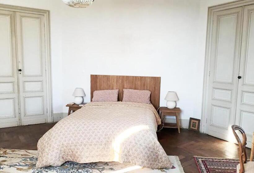 住宿加早餐  Grande Chambre Avec Sdb Privée