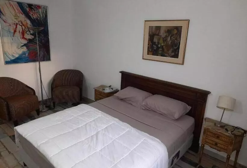 Aamiaismajoitus (B&B) La Amelia