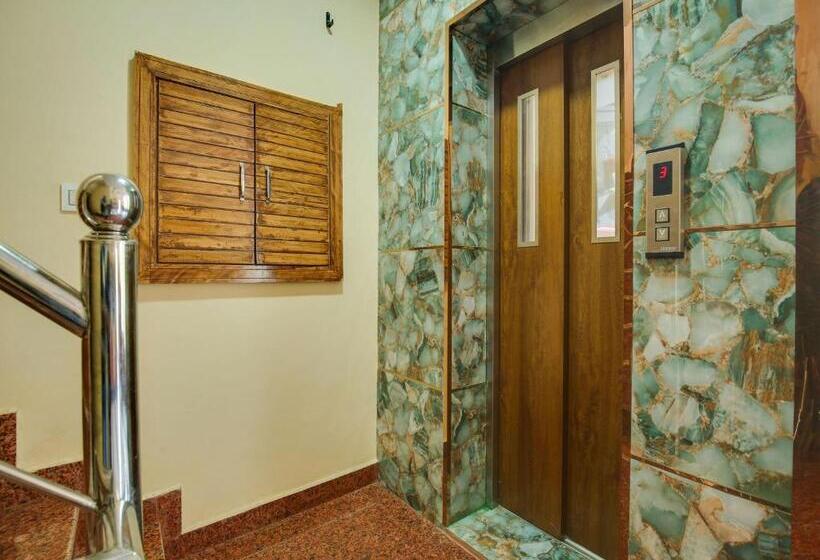 Hotel Super Collection O R Burj