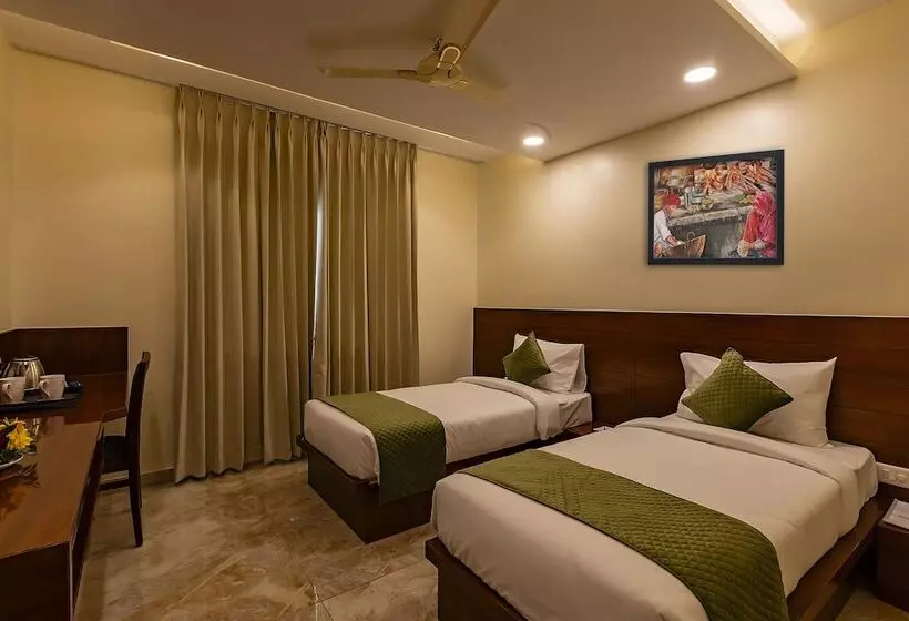 Five Elements Hotels Mertiya Residency