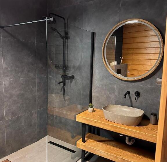 Отель Green Hills