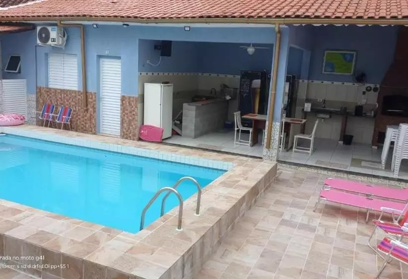 Hotelli Pousada Aconchego Na Praia