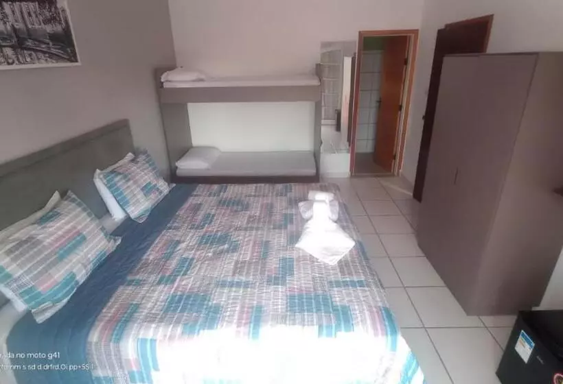 Hotelli Pousada Aconchego Na Praia