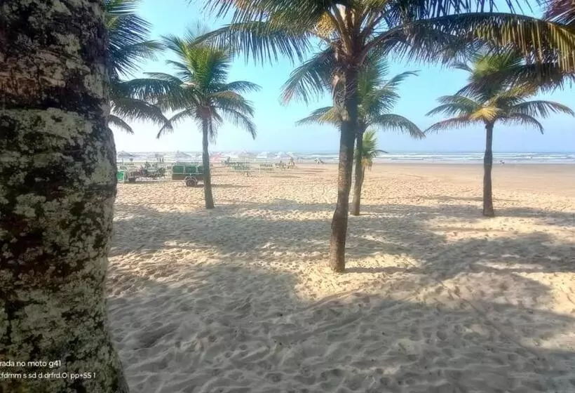 Hotelli Pousada Aconchego Na Praia