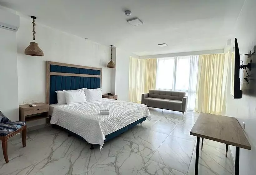 Hotelli Presidente Beach Playas