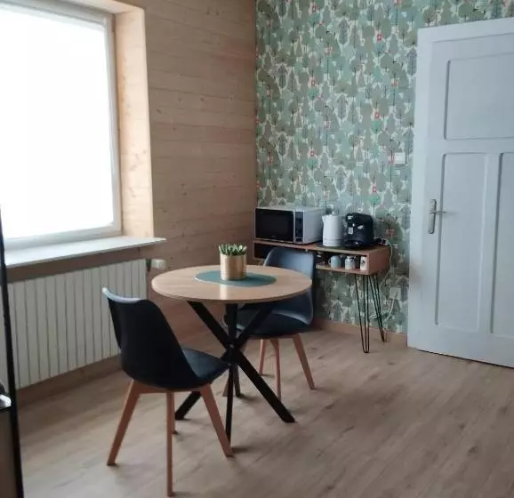 ペンション Alternative Hôtel