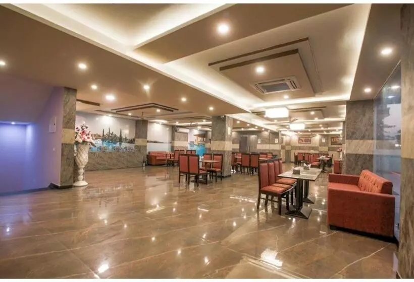 ペンション Amit House