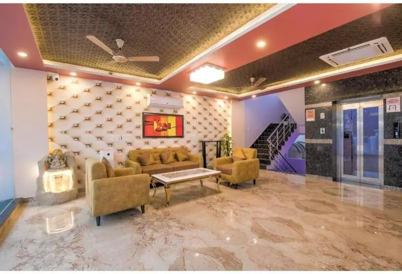 ペンション Amit House