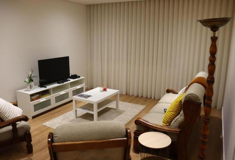 پانسیون Arouca Guest House 2