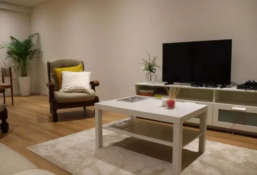 ペンション Arouca Guest House 2