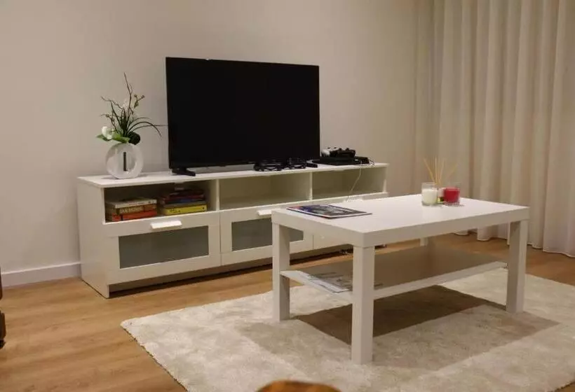 ペンション Arouca Guest House 2