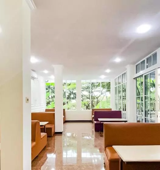 Majatalo Nooris Inn Guest House