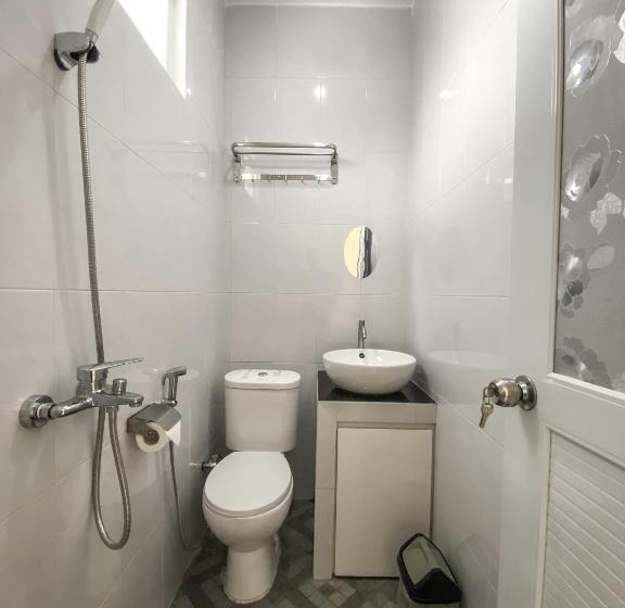 פנסיון Nooris Inn Guest House