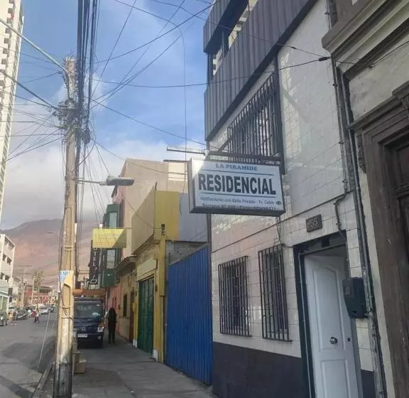 پانسیون Residencial La Piramide