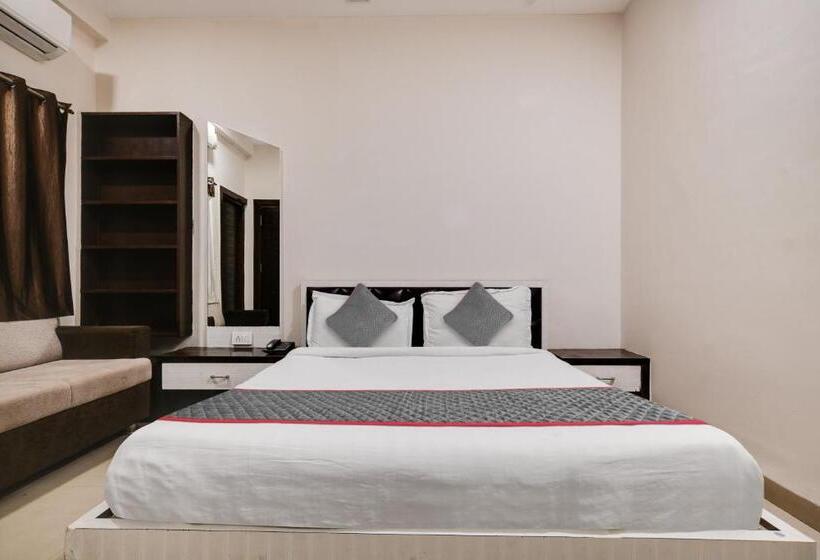 酒店 Super Townhouse Prime Stay