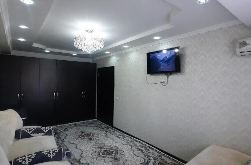 однокомнатная квартира, новая! улица касымалы баялинова 180