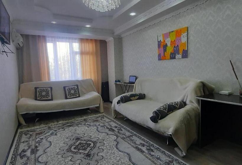 однокомнатная квартира, новая! улица касымалы баялинова 180