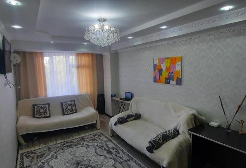 однокомнатная квартира, новая! улица касымалы баялинова 180