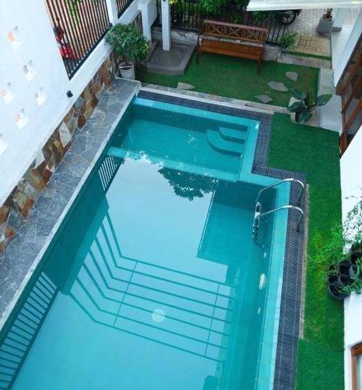 فندق صغير Blooming