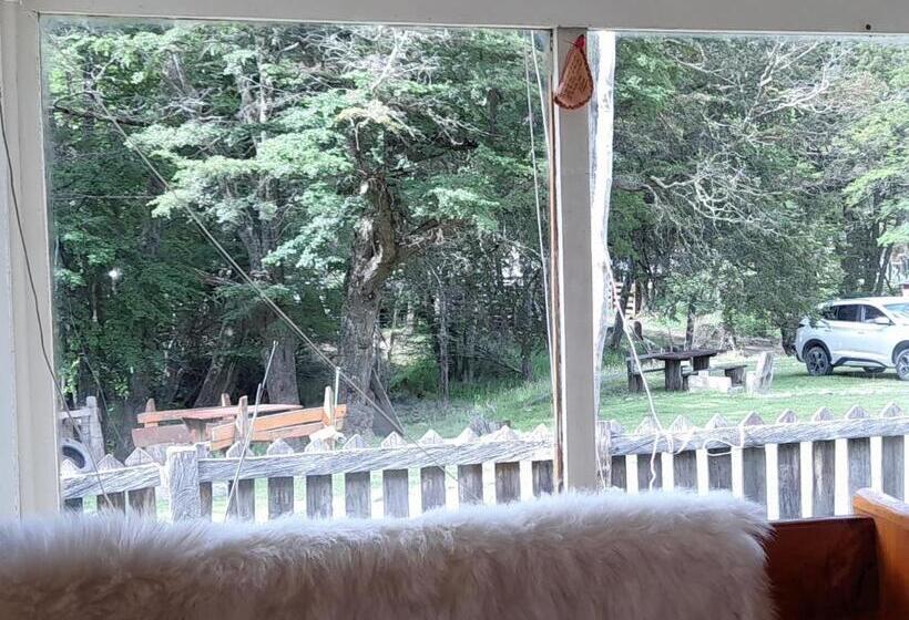 تختخواب و صبحانه Camping Los ñires