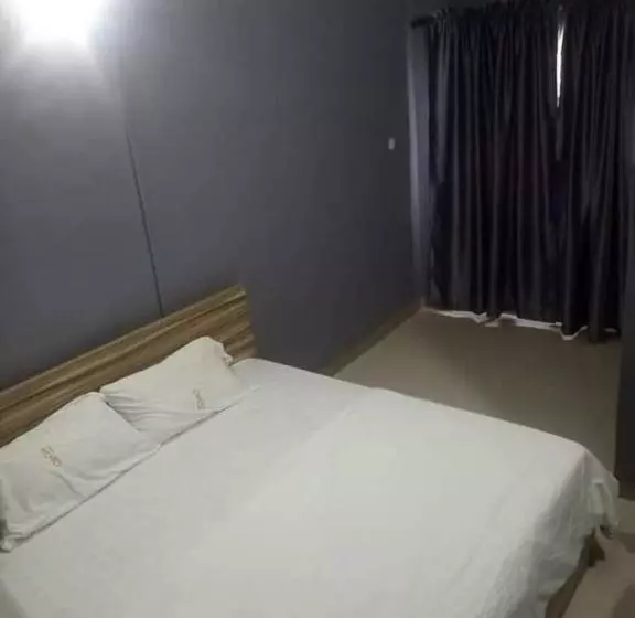 Clinclia Hotel2