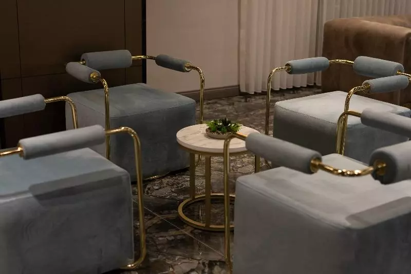 Golden River Hotel By Continent