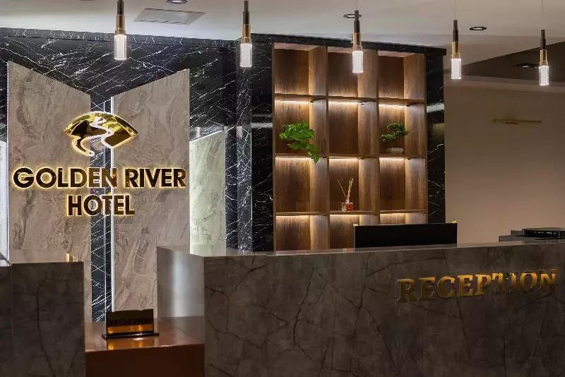 Golden River Hotel By Continent